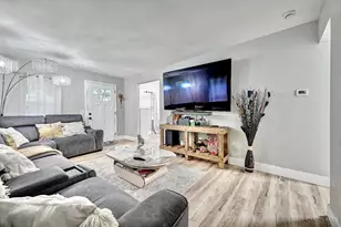 2024 Dallas Ave, Cincinnati, OH 45239 - Photo 5