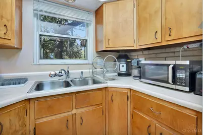 1546 Beacon Street, Cincinnati, OH 45230 - Photo 31