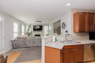 9656 Olde Georgetown Way, Centerville, OH 45458 - Photo 13
