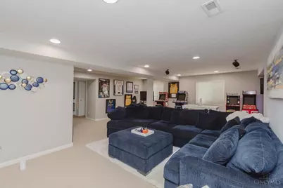 9656 Olde  Georgetown Way, Centerville, OH 45458 - Photo 31