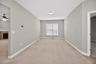 6186 Spires Dr, Miami Township, OH 45140 - Photo 9