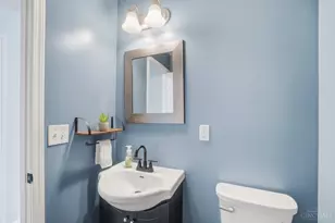 413 Hennepin Dr, Hamilton Township, OH 45039 - Photo 13