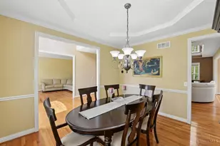 325 Eastbury Dr, Loveland, OH 45140 - Photo 15