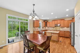 325 Eastbury Dr, Loveland, OH 45140 - Photo 13