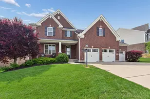 9346 Gardenside Ln, Loveland, OH 45140 - Photo 3