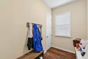 9346 Gardenside Ln, Loveland, OH 45140 - Photo 27