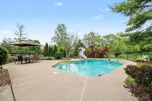 914 Cedar Park Dr, Delhi Township, OH 45233 - Photo 25