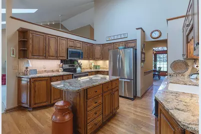 7403 Ridge Meadow Court, West Chester, OH 45069 - Photo 13