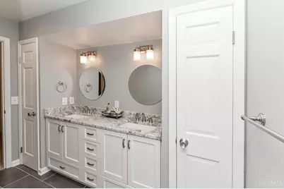 2475 Pond Run Avenue, Anderson Township, OH 45244 - Photo 15