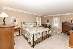 2475 Pond Run Ave, Anderson Township, OH 45244 - Photo 13