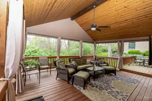 2475 Pond Run Ave, Anderson Township, OH 45244 - Photo 5