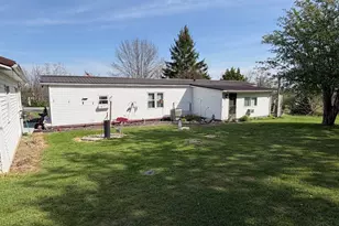 10818 N Shore Dr, Paint Township, OH 45133 - Photo 7
