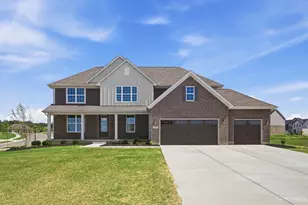 400 David Lee Ct, Monroe, OH 45050 - Photo 1