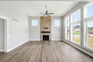400 David Lee Ct, Monroe, OH 45050 - Photo 11