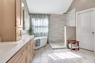 6215 Holly Hill Ln, West Chester, OH 45069 - Photo 21