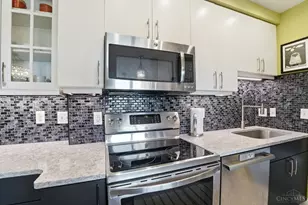 2200 Victory Pkwy, Cincinnati, OH 45206 - Photo 19