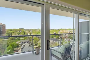 2200 Victory Pkwy, Cincinnati, OH 45206 - Photo 13