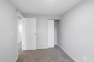 10380 Hawkhurst Dr, Colerain Township, OH 45231 - Photo 25