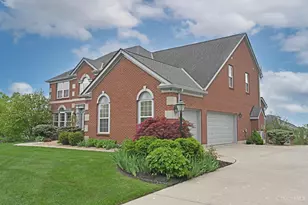 7434 Foxchase Dr, West Chester, OH 45069 - Photo 3