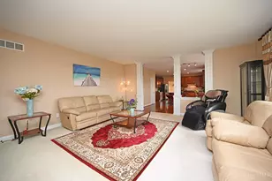 7434 Foxchase Dr, West Chester, OH 45069 - Photo 19