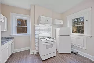 816 Windham Ave, Cincinnati, OH 45229 - Photo 13