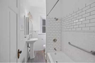 816 Windham Avenue, Cincinnati, OH 45229 - Photo 23