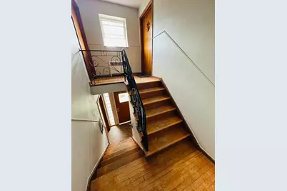 2580 Westwood Northern Boulevard, Cincinnati, OH 45211 - Photo 3