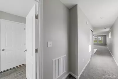 1260 Slate Court, Union Township, OH 45103 - Photo 5