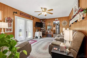 686 Kathryn Dr, Wilmington, OH 45177 - Photo 17