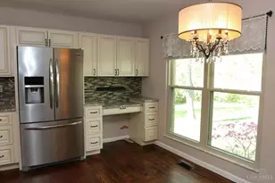 7790 Strawberry Hill Ln, Deerfield Township, OH 45039 - Photo 5