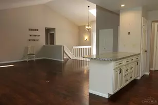 7790 Strawberry Hill Ln, Deerfield Township, OH 45039 - Photo 3