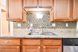 465 Vancover Ct, Union Township, OH 45244 - Photo 5