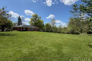 3030 Crest Rd, Colerain Township, OH 45251 - Photo 3