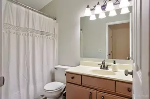 5975 Meadow Creek Dr, Miami Township, OH 45150 - Photo 13