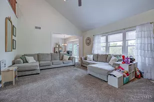 3310 Fox Run Dr, Ross Township, OH 45013 - Photo 7