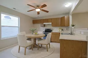 7831 Haverhill Ln, Hamilton Township, OH 45039 - Photo 11