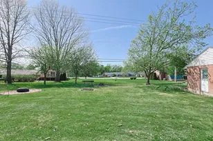 9117 Stephanie St, Centerville, OH 45458 - Photo 39