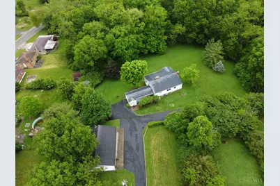 538 Roebling Road, Cincinnati, OH 45238 - Photo 3