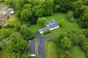 538 Roebling Rd, Cincinnati, OH 45238 - Photo 3