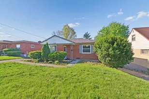 627 Roebling Rd, Cincinnati, OH 45238 - Photo 51