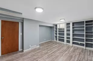 627 Roebling Rd, Cincinnati, OH 45238 - Photo 23
