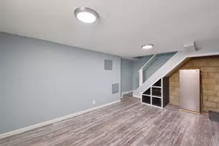 627 Roebling Rd, Cincinnati, OH 45238 - Photo 25
