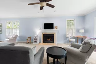 642 Springs Ln, Union Township, OH 45255 - Photo 5