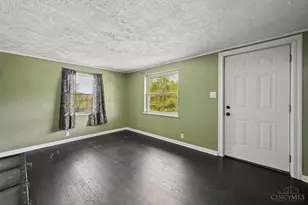 7605 Wesselman Rd, Miami Township, OH 45002 - Photo 5