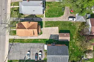 1586 W Galbraith Rd, Cincinnati, OH 45231 - Photo 43