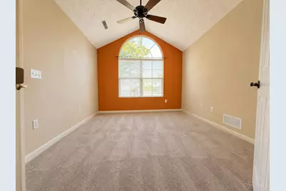 1364 Cotswold Lane, Hamilton, OH 45013 - Photo 21
