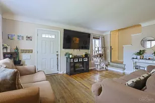 976 Woodbriar Ln, Cincinnati, OH 45238 - Photo 5
