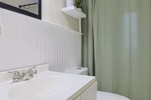 976 Woodbriar Ln, Cincinnati, OH 45238 - Photo 21