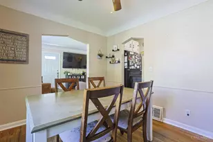 976 Woodbriar Ln, Cincinnati, OH 45238 - Photo 9