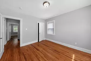 5605 Rhode Island Ave, Cincinnati, OH 45212 - Photo 17